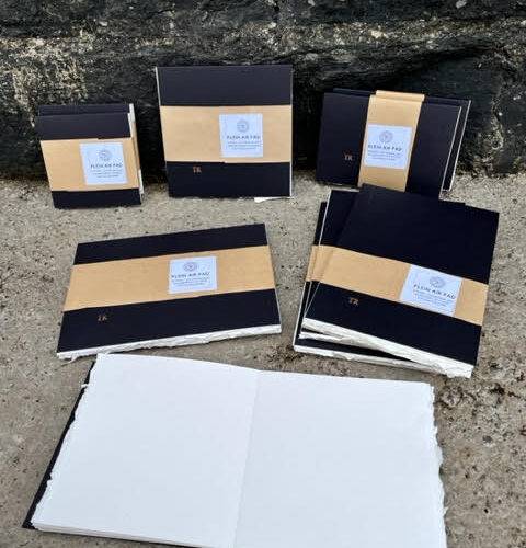 Two Rivers Paper - Range of Plein Air Sketch Pads on location in Watchet harbour.